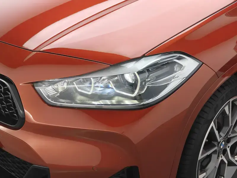 2022 BMW X2 с пробегом 35 600 км