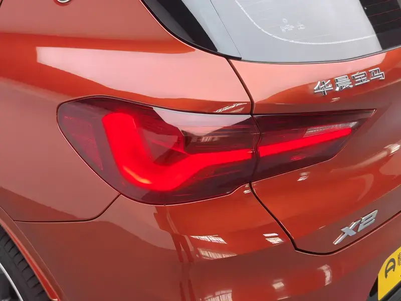 2022 BMW X2 с пробегом 35 600 км