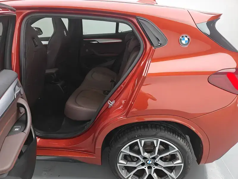 2022 BMW X2 с пробегом 35 600 км