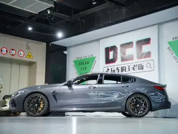 2020 BMW M8 с пробегом 33 600 км