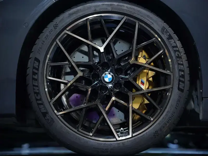 2020 BMW M8 с пробегом 33 600 км