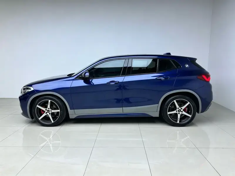2021 BMW X2 с пробегом 49 800 км
