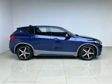 2021 BMW X2 с пробегом 49 800 км