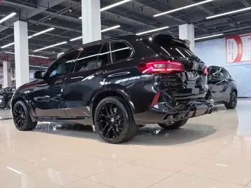 2022 BMW X5 M с пробегом 43 000 км