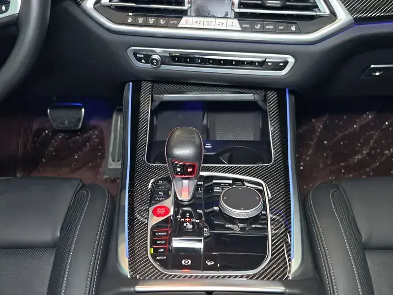 2022 BMW X5 M с пробегом 43 000 км