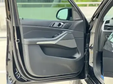 2021 BMW X5 M с пробегом 26 000 км