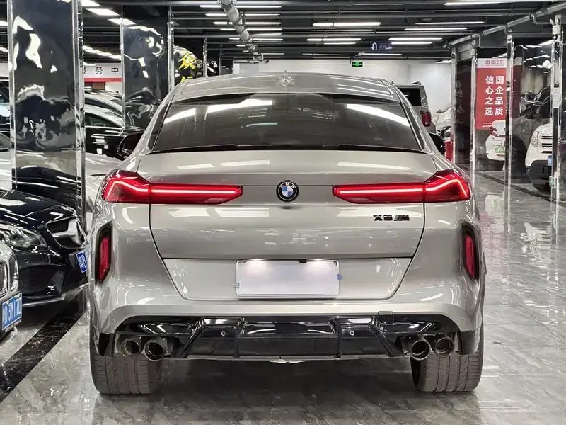 2021 BMW X6 M с пробегом 49 000 км