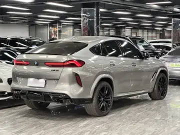 2021 BMW X6 M с пробегом 49 000 км