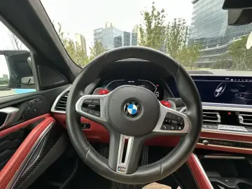 2020 BMW X6 M с пробегом 54 000 км
