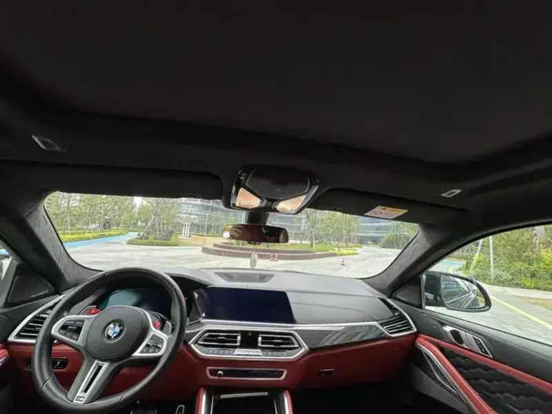 2020 BMW X6 M с пробегом 54 000 км
