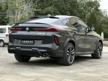 2020 BMW X6 M с пробегом 53 000 км