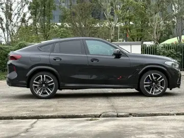 2020 BMW X6 M с пробегом 53 000 км