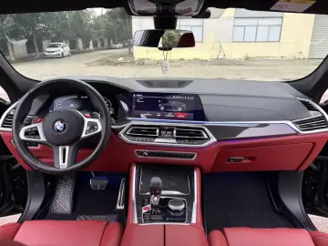 2020 BMW X6 M с пробегом 53 000 км