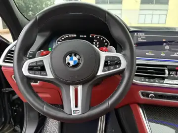 2020 BMW X6 M с пробегом 53 000 км