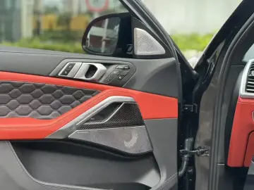 2020 BMW X6 M с пробегом 66 000 км