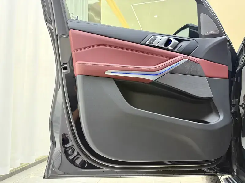 2022 BMW X5 с пробегом 32 000 км