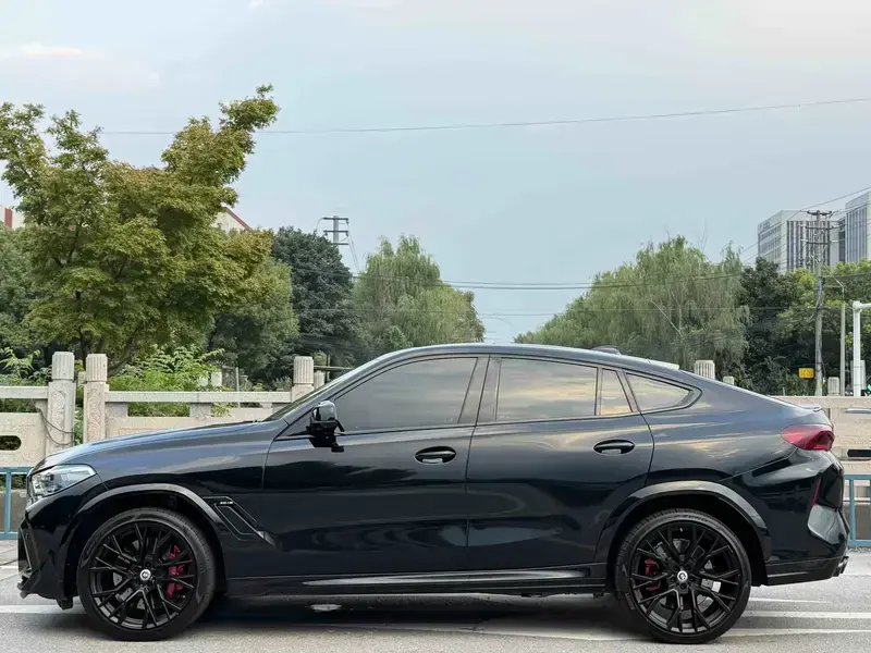 2020 BMW X6 M с пробегом 59 000 км
