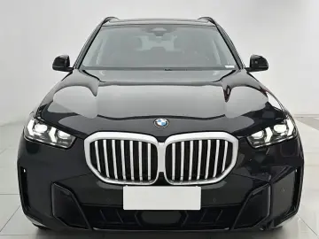 2025 BMW X5 с пробегом 9 000 км
