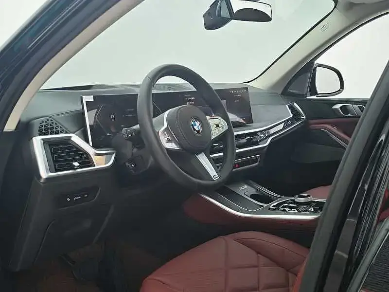 2025 BMW X5 с пробегом 9 000 км