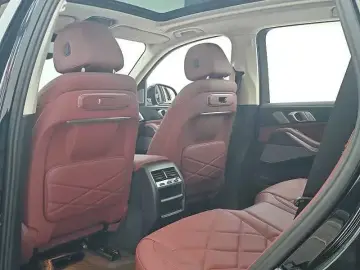 2025 BMW X5 с пробегом 9 000 км