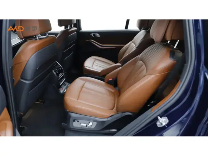 2020 BMW X7 с пробегом 49 500 км