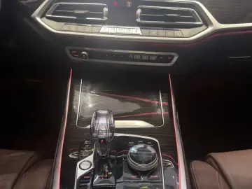 2019 BMW X7 с пробегом 75 000 км