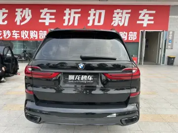 2021 BMW X7 с пробегом 49 100 км