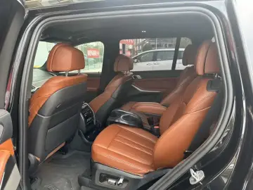 2021 BMW X7 с пробегом 49 100 км