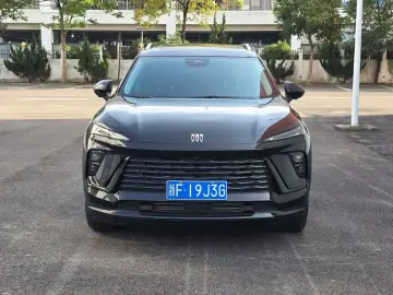 2025 Buick Envision с пробегом 600 км