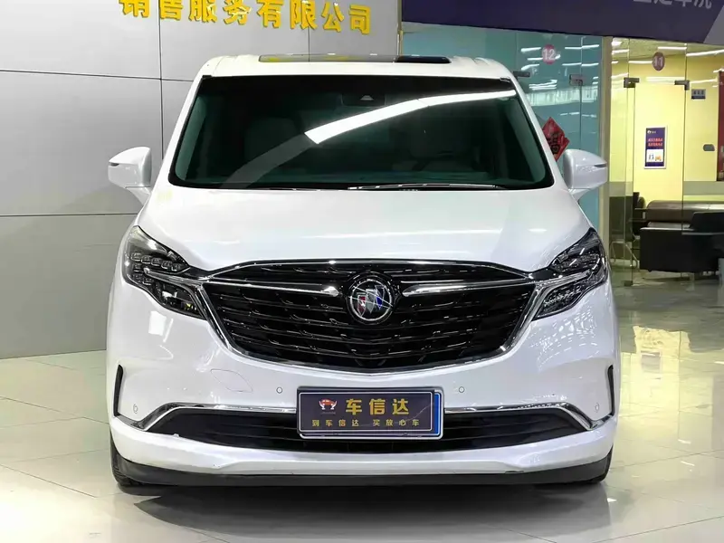 2022 Buick GL8 с пробегом 66 000 км