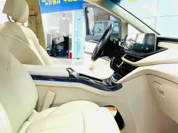 2022 Buick GL8 с пробегом 66 000 км