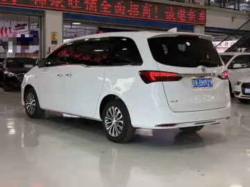 2023 Buick GL8 с пробегом 60 000 км