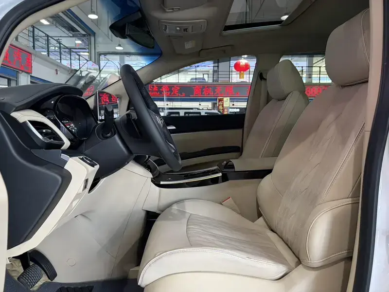 2023 Buick GL8 с пробегом 60 000 км