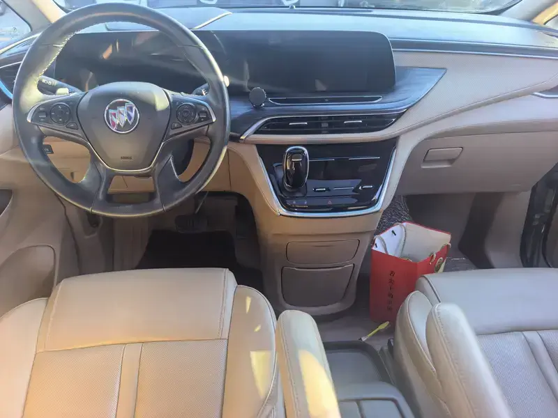 2020 Buick GL8 с пробегом 115 000 км