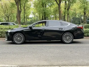 2026 Buick LaCrosse с пробегом 2 900 км