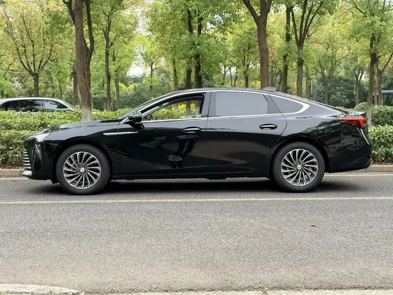 2026 Buick LaCrosse с пробегом 2 900 км