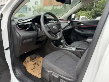 2020 Buick Encore GX с пробегом 50 000 км