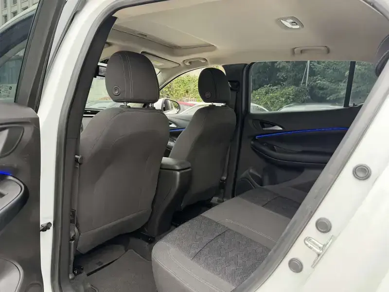 2020 Buick Encore GX с пробегом 50 000 км