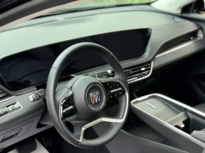 2026 Buick LaCrosse с пробегом 2 900 км