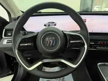 2024 Buick LaCrosse с пробегом 11 100 км