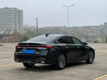 2025 Buick LaCrosse с пробегом 3 000 км