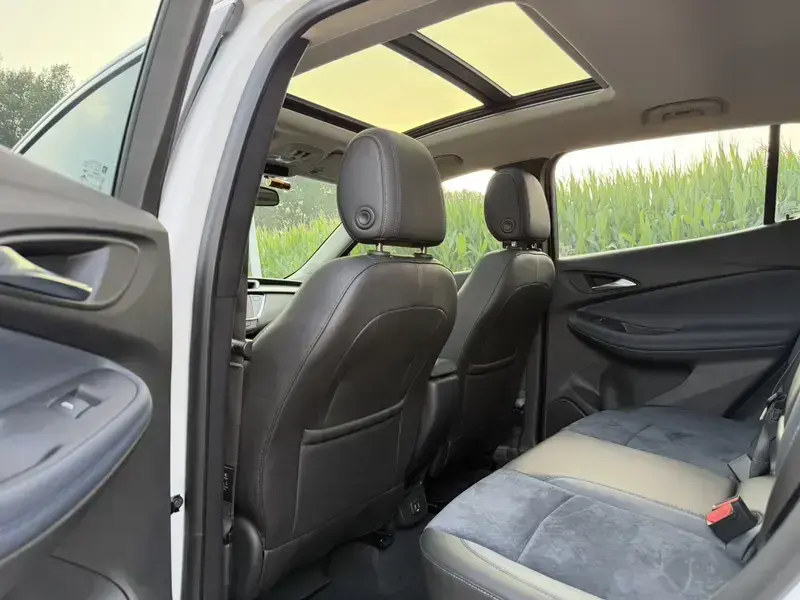 2022 Buick Encore GX с пробегом 20 000 км