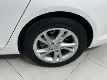 2021 Buick Regal с пробегом 47 000 км
