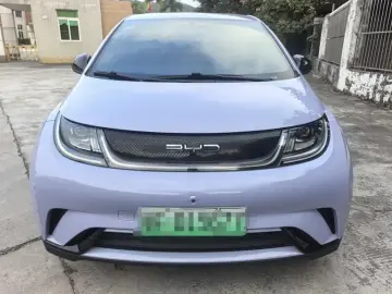 2023 BYD Dolphin с пробегом 42 000 км