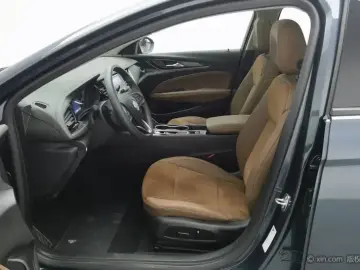 2022 Buick Regal с пробегом 32 600 км