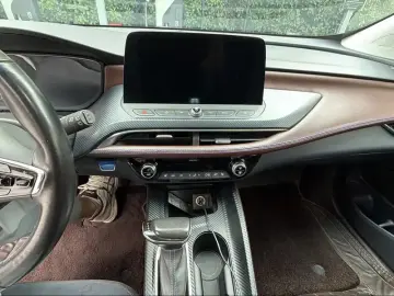 2020 Buick Velite 6 с пробегом 138 000 км