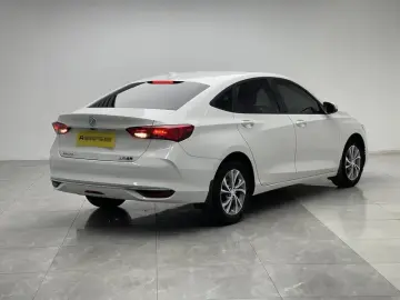 2023 Buick Verano с пробегом 10 600 км