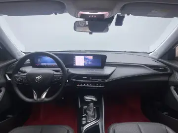 2023 Buick Verano с пробегом 10 600 км