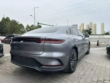 2023 BYD Han с пробегом 62 900 км