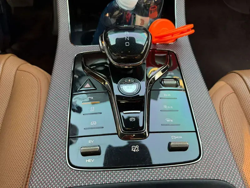 2022 BYD Han с пробегом 49 000 км